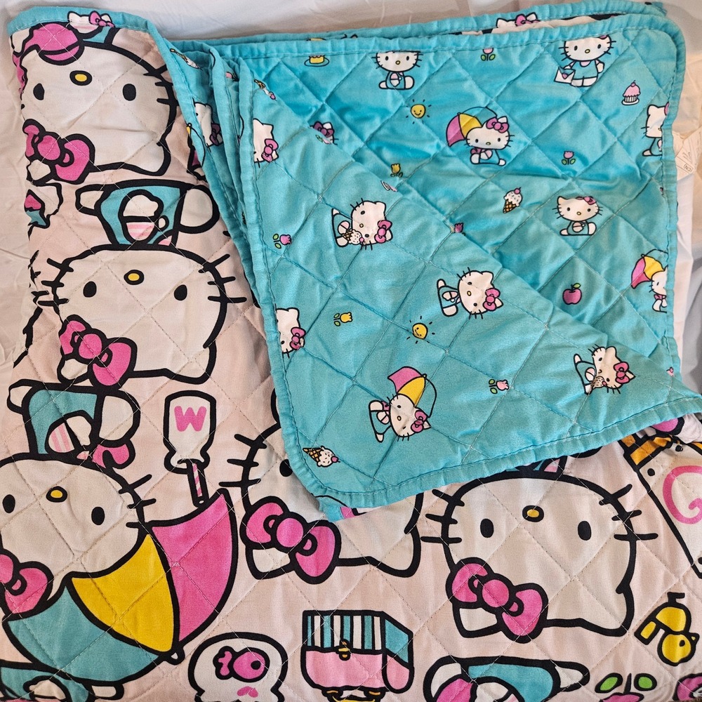 Sanrio Hello Kitty Reversible Quilt 90x90 Full/Queen Teal Pink Busy Kitty